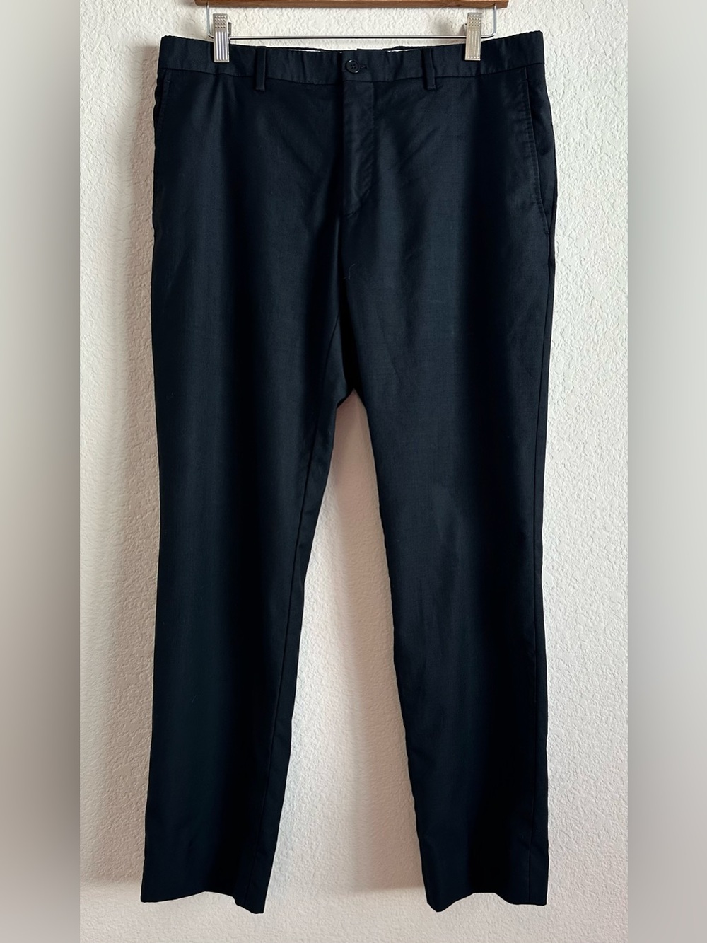 Salvatore Ferragamo Designer Dress Pants Mens Size 34 x 30 Black Tailored Italy